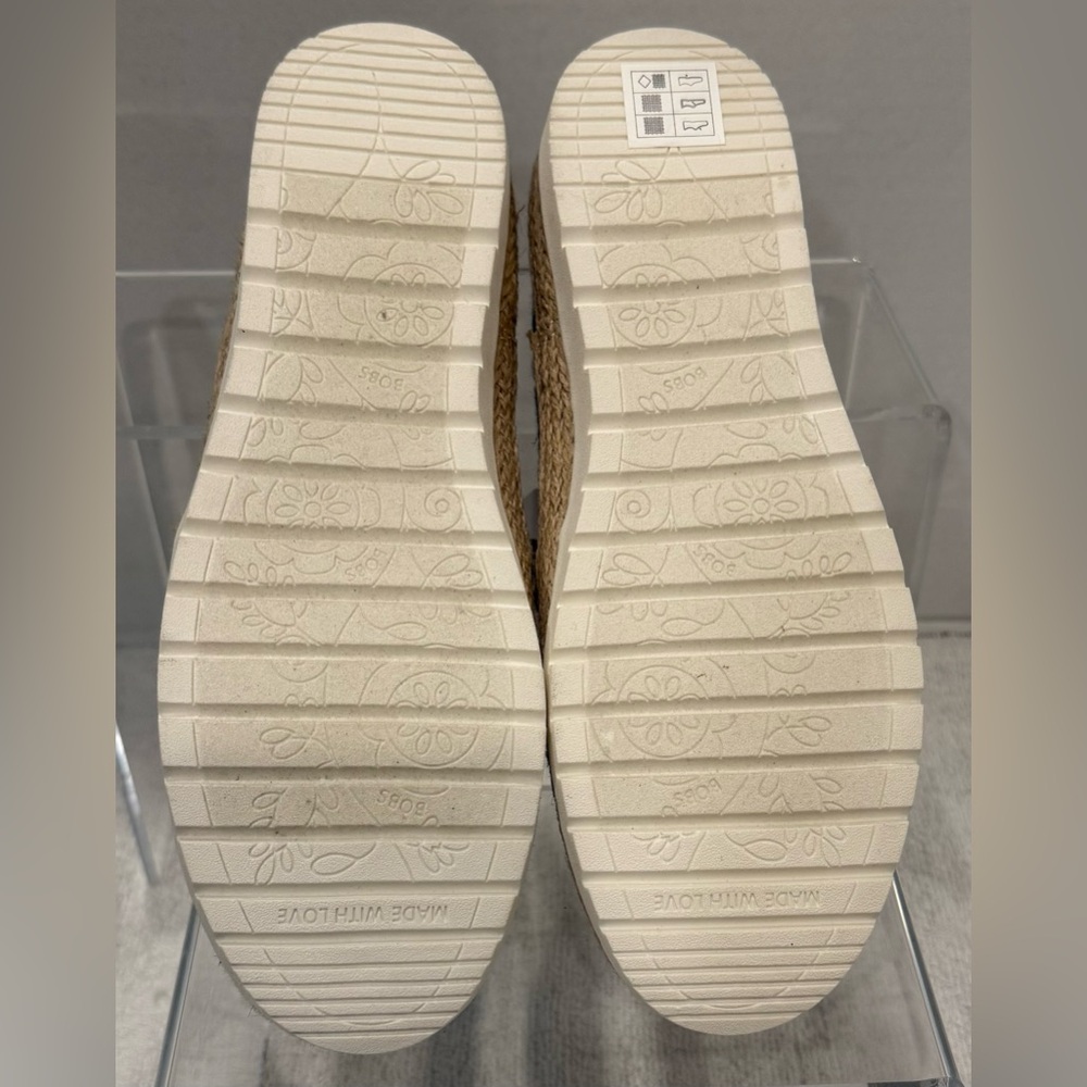 BOBS by Skechers Women’s Slip-On Shoes – Size 7.5 – NEW with Tags - Picture 9 of 10